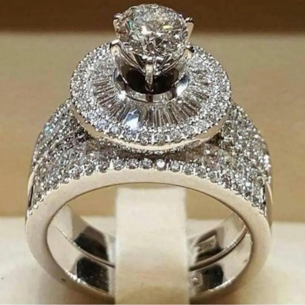 2pc Elegant Engagement Wedding  Set , Trendy Zircon Couple Ring ,Proposal, Size6